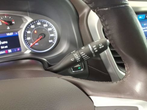 Used 2021 GMC Acadia SLT w/ Preferred Package AWD/4WD image 18