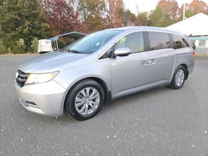 Used 2016 Honda Odyssey SE
