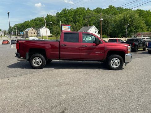 Used 2015 Chevrolet Silverado 2500 LT w/ LT Convenience Package AWD/4WD image 9