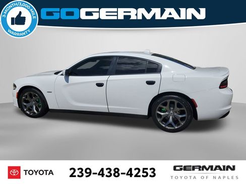 Used 2017 Dodge Charger R/T w/ Plus Group image 12