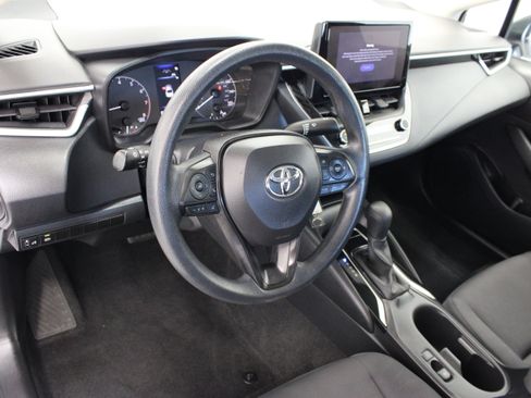 Used 2024 Toyota Corolla LE FWD image 13