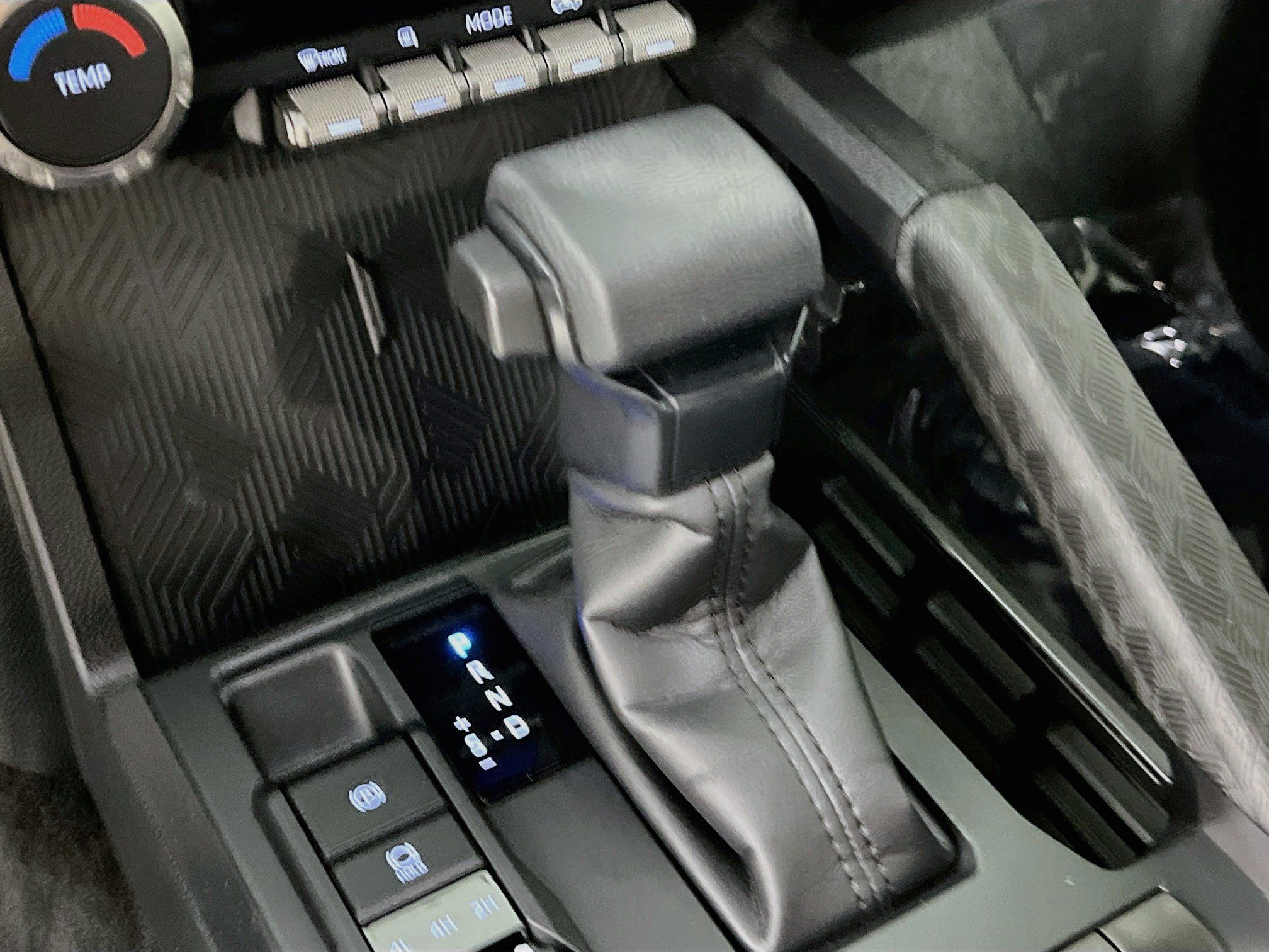 Used 2025 Toyota Tacoma SR w/ Towing Package AWD/4WD image 24