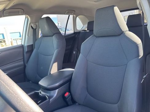 Used 2023 Toyota RAV4 LE image 16