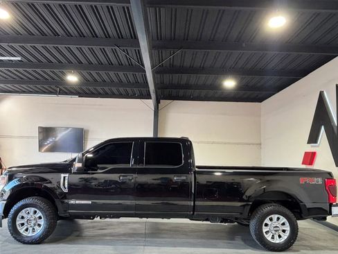 Used 2020 Ford F250 XLT w/ XLT Value Package AWD/4WD image 4