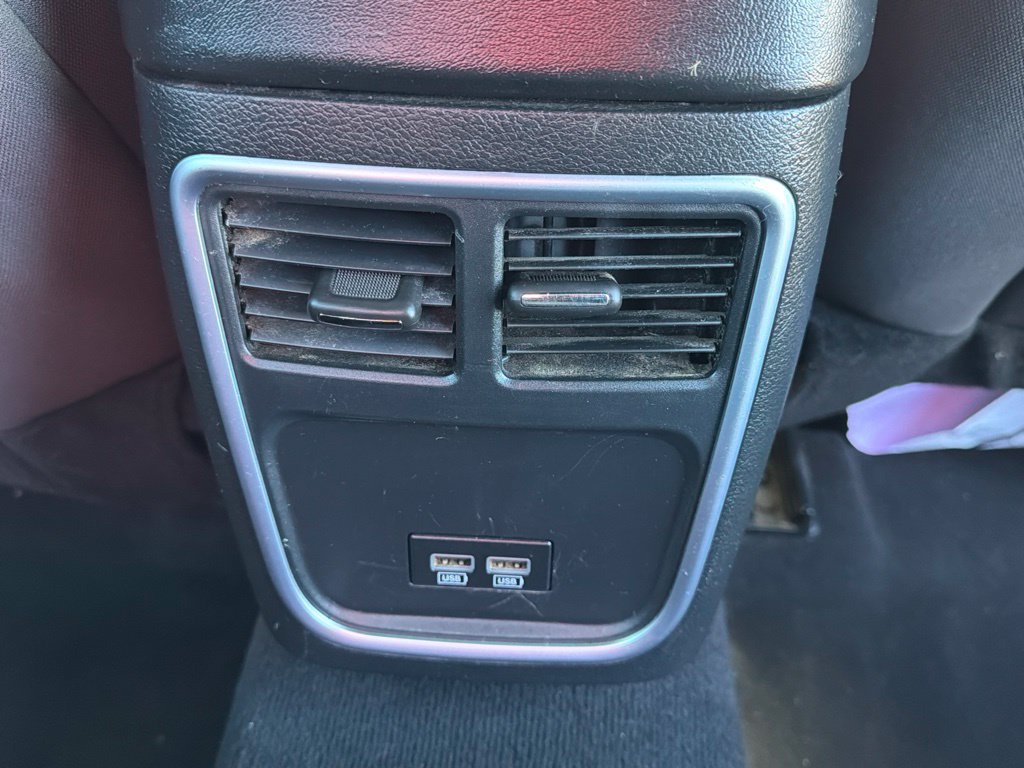 Used 2022 Dodge Charger SXT RWD image 19