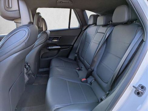 New 2026 Mercedes-Benz GLC 300 image 13