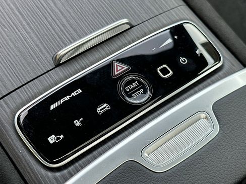 New 2025 Mercedes-Benz EQE AMG 4MATIC SUV image 40