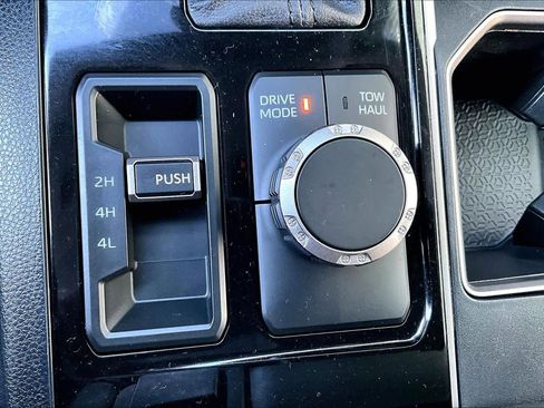 Used 2024 Toyota Tundra SR5 w/ SR5 Convenience Package AWD/4WD image 54