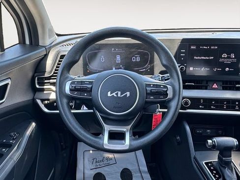Used 2023 Kia Sportage LX AWD/4WD image 12