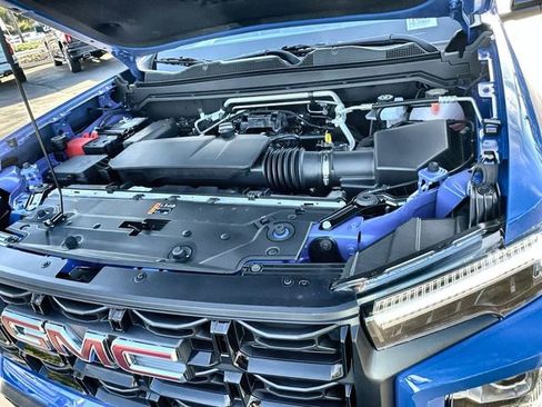 New 2026 GMC Canyon Elevation w/ Convenience Package image 31