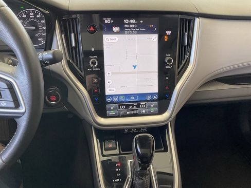 Used 2025 Subaru Outback Premium w/ Popular Package #1A image 15