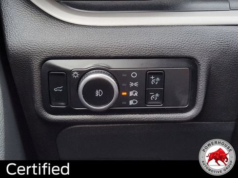 Certified 2024 Ford Explorer XLT w/ Equipment Group 202A RWD image 29