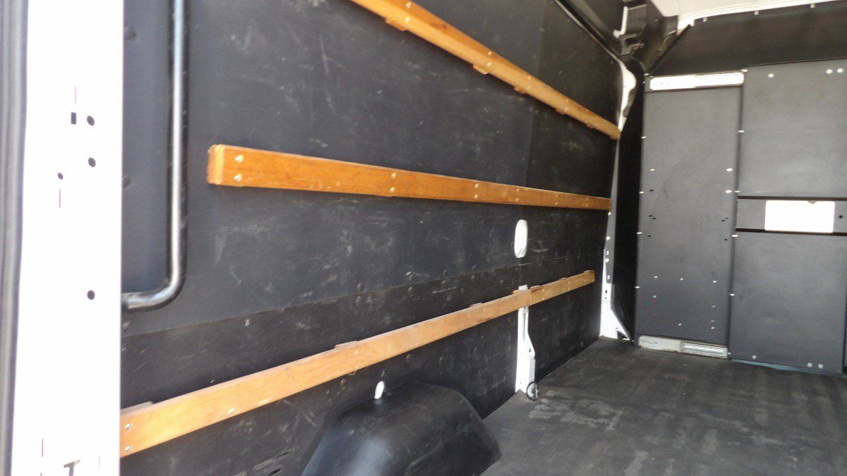 Used 2022 Ford Transit 250 148 High Roof w/ Load Area Protection Package RWD image 29