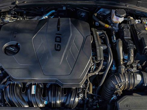 Certified 2023 Kia Sportage LX image 28