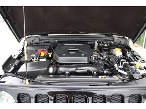 Certified 2023 Jeep Wrangler Sport S image 34