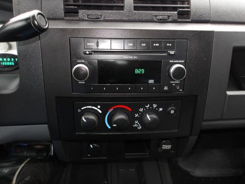 Used 2010 Dodge Dakota Big Horn AWD/4WD image 18