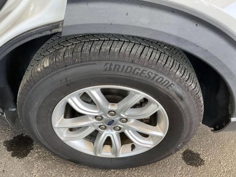 Used 2020 Ford Explorer 2WD image 13