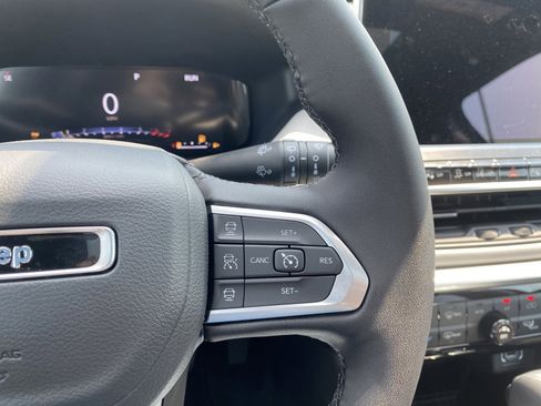 New 2024 Jeep Compass Limited w/ Elite Group image 24