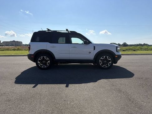 Used 2021 Ford Bronco Sport Outer Banks AWD/4WD image 8