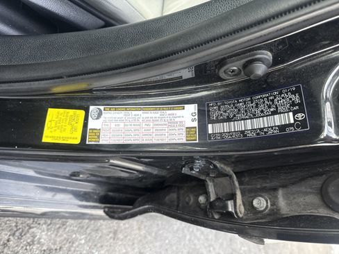 Used 2020 Toyota Corolla LE image 23