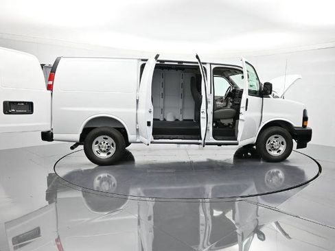 New 2025 Chevrolet Express 2500 3D Cargo Van 3D Cargo Van w/ Driver Convenience Package image 42