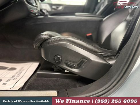Used 2018 Volvo XC60 T6 Inscription w/ Convenience Package AWD/4WD image 27