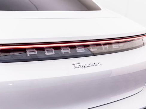 Used 2023 Porsche Taycan RWD image 40