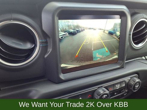 Used 2022 Jeep Wrangler Unlimited Rubicon 4xe w/ Cold Weather Group image 21