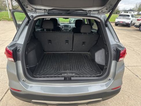 Used 2024 Chevrolet Equinox LT FWD image 19