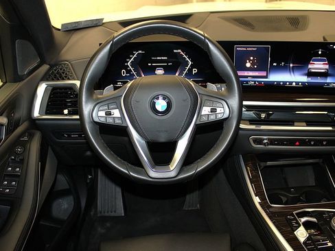 Used 2026 BMW X5 xDrive40i AWD/4WD image 13