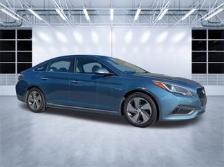 Used 2016 Hyundai Sonata Limited image 1