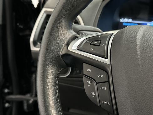 Used 2024 Ford Edge SEL w/ Convenience Package AWD/4WD image 30