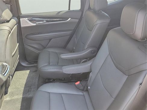 New 2025 Cadillac XT6 Premium Luxury w/ Technology Package image 13