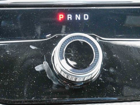 New 2025 Jeep Grand Cherokee L Laredo image 33