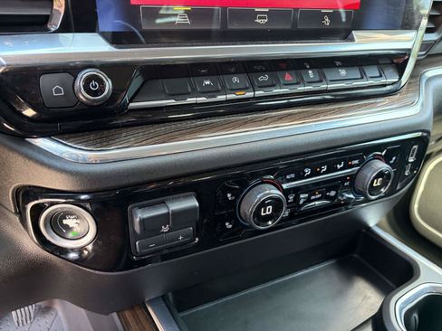 Used 2024 Chevrolet Silverado 1500 RST w/ Convenience Package II AWD/4WD image 14