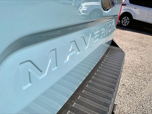 Used 2022 Ford Maverick XLT w/ XLT Luxury Package FWD image 10