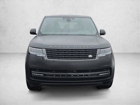 New 2026 Land Rover Range Rover SE image 2