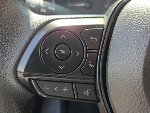 Used 2024 Toyota Corolla LE FWD image 23