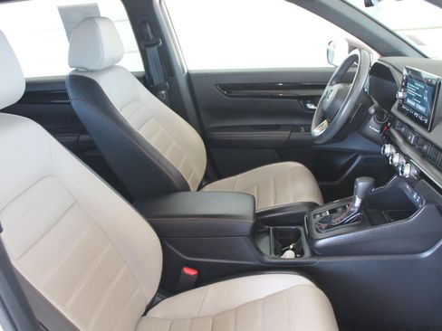Used 2023 Honda CR-V Sport Touring image 21