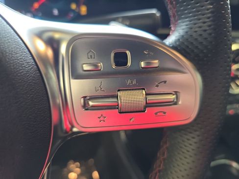 Used 2020 Mercedes-Benz CLA 250 image 21