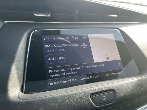 Used 2019 Cadillac XT4 Premium Luxury image 17