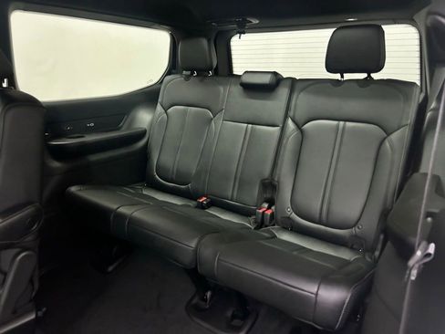 New 2026 Jeep Grand Wagoneer Limited AWD/4WD image 15