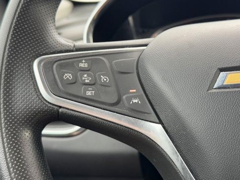 Used 2022 Chevrolet Equinox LT FWD image 16