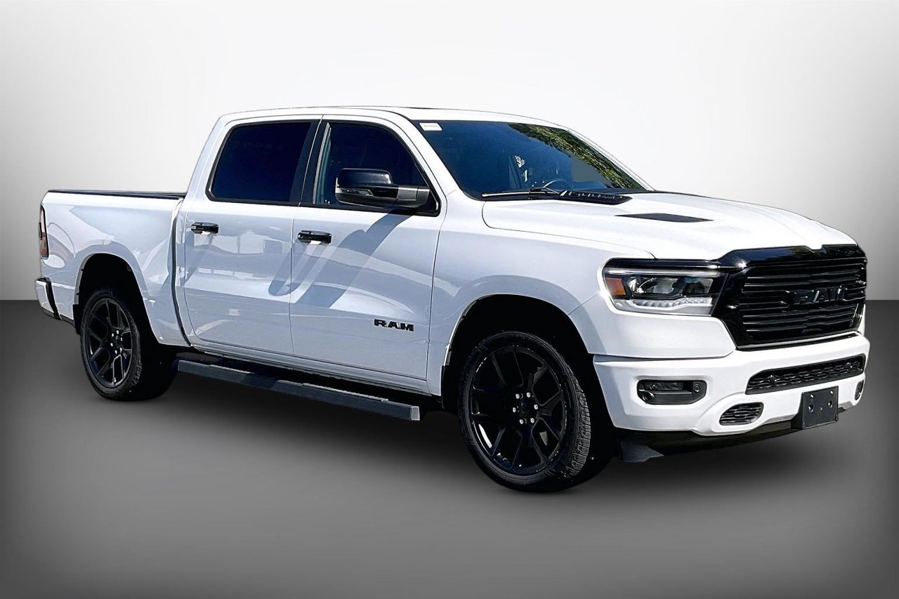 Certified 2024 RAM 1500 Laramie AWD/4WD image 2