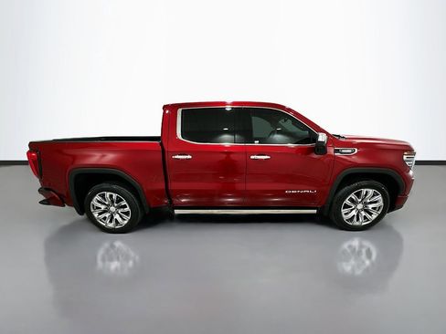Used 2023 GMC Sierra 1500 Denali AWD/4WD image 8