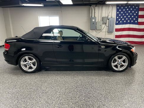 Used 2013 BMW 128i Convertible RWD image 5