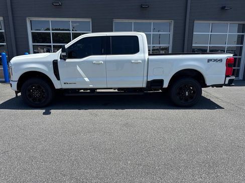 Used 2026 Ford F250 Lariat w/ Black Appearance Package AWD/4WD image 2