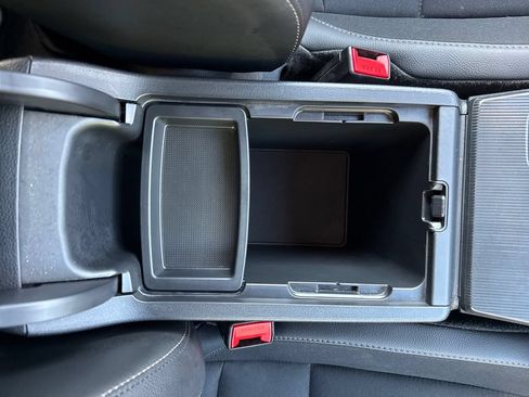 Used 2025 Honda Civic Sport image 29
