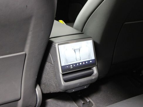 Used 2024 Tesla Model 3 Long Range image 23