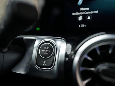 Used 2023 Mercedes-Benz GLB 250 image 55